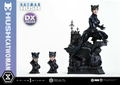 Real Elite Masterline Batman Hush 1/3 Scale Statue: Catwoman DX Edition thumbnail 32