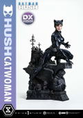 Real Elite Masterline Batman Hush 1/3 Scale Statue: Catwoman DX Edition thumbnail 1