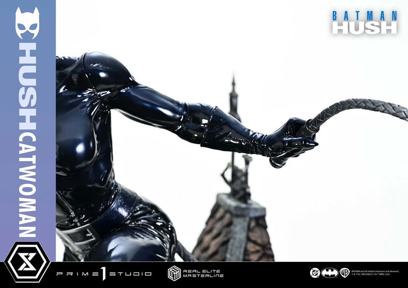 Real Elite Masterline Batman Hush 1/3 Scale Statue: Catwoman DX Edition image 65