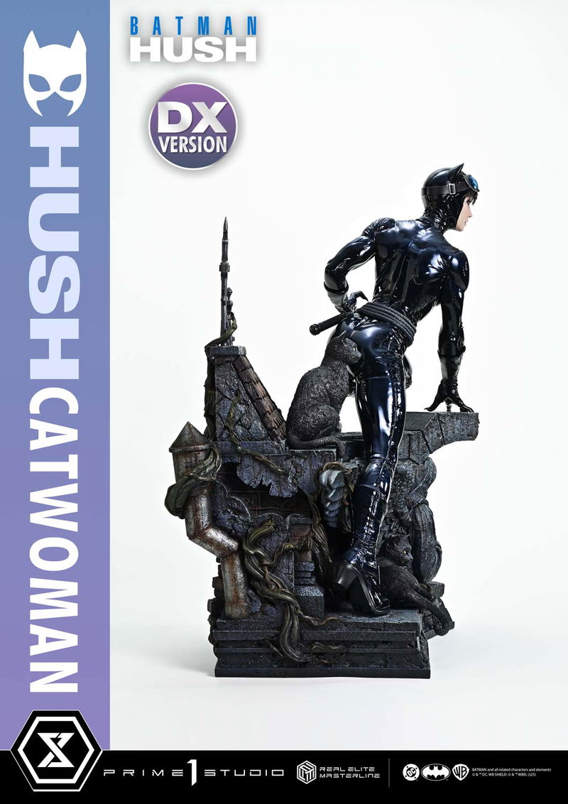 Real Elite Masterline Batman Hush 1/3 Scale Statue: Catwoman DX Edition image 8