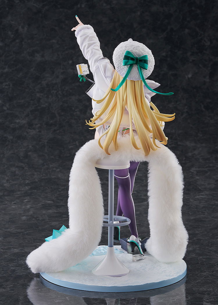 Goddess of Victory Nikke 1/6 Scale Pre-Painted Figure: Rupee Winter Shopper image 4