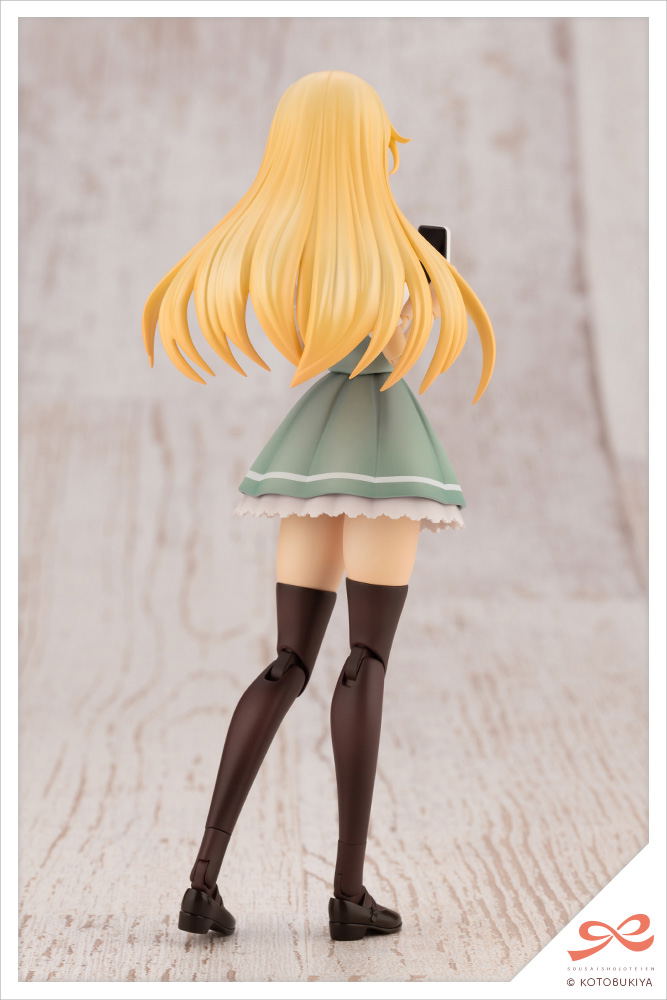 Sousai Shojo Teien 1/10 Scale Plastic Model Kit: Saeki Ritsuka St. Iris Gakuen Girls' High School Summer Clothes (Re-run) image 7