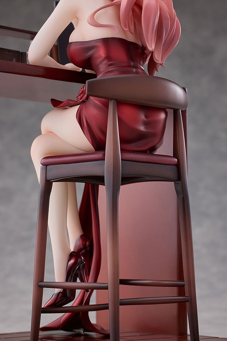 Blue Archive 1/7 Scale Pre-Painted Figure: Aru (Dress) Memorial Lobby Ver. image 8