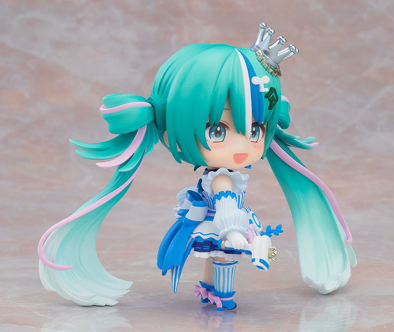 Nendoroid No. 2959 Character Vocal Series 01 Hatsune Miku: Hatsune Miku Lawson 50th Anniversary Special Live Ver. [GSC Online Shop Limited Ver.] image 6