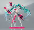 Hatsune Miku GT Project 1/7 Scale Pre-Painted Figure: Racing Miku 2025 Ver. thumbnail 2