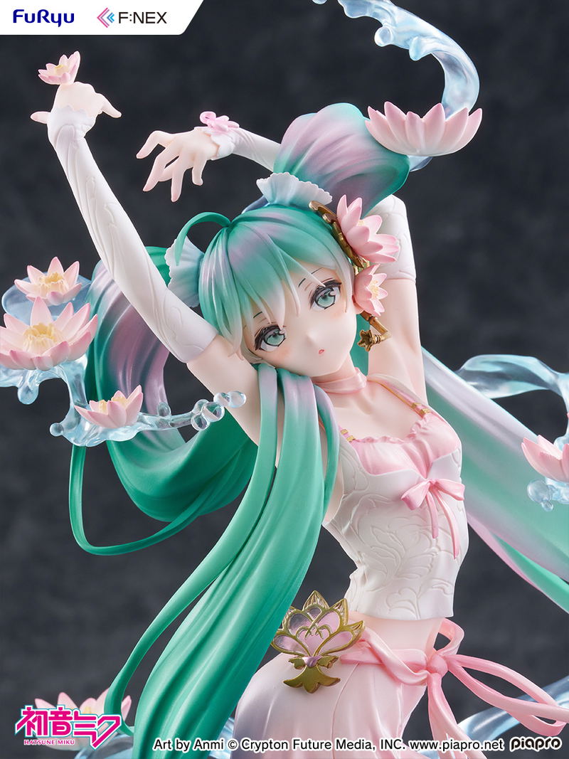 Hatsune Miku Water Lily Ver. 1/7 Scale Pre-Painted Figure image 9
