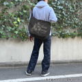 Yuru Camp Season 3 - Original Illustration Of Shima Rin Newspaper Bag Break On The Bike Ver. (Black) thumbnail 2