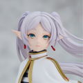 Frieren Beyond Journey's End 1/7 Scale Pre-Painted Figure: Frieren Magic of the Eventide Glow (Re-run) thumbnail 5