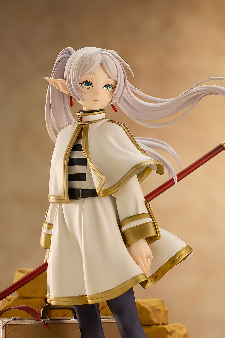 Frieren Beyond Journey's End 1/7 Scale Pre-Painted Figure: Frieren Magic of the Eventide Glow (Re-run) image 6