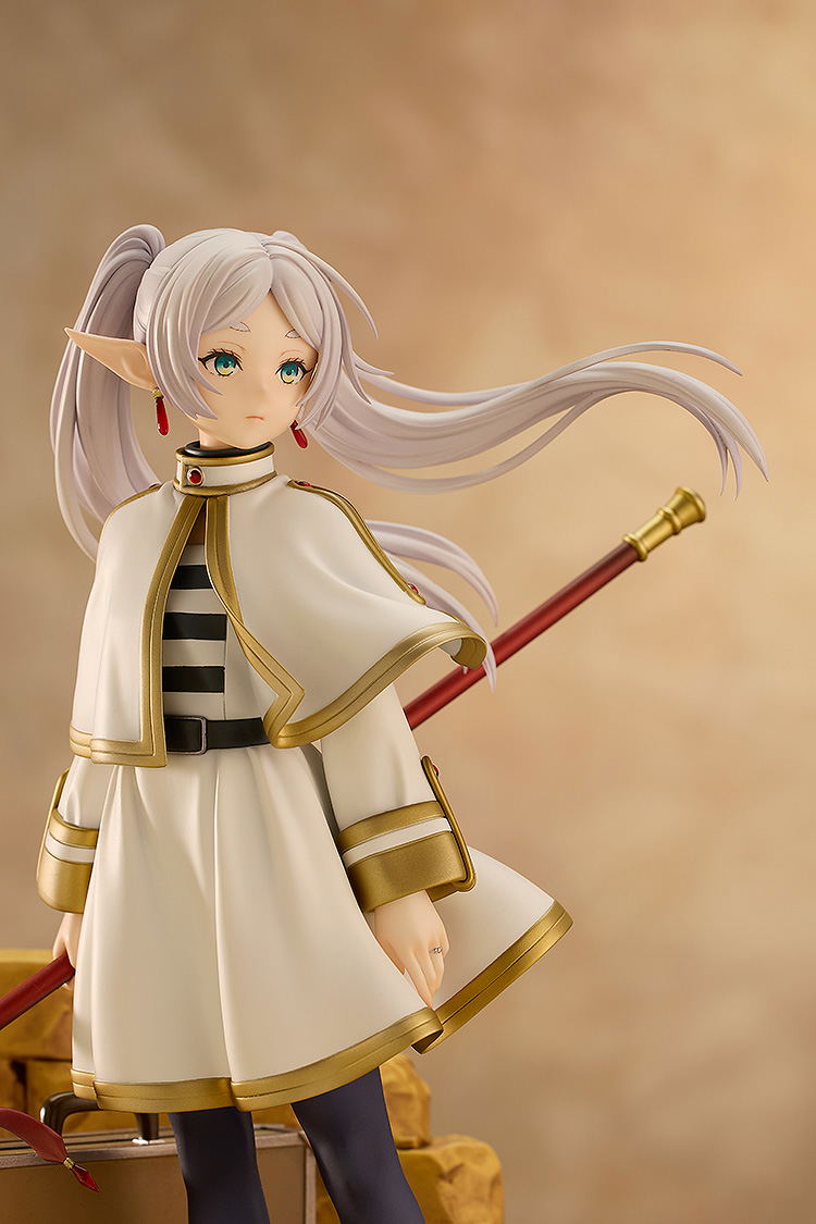 Frieren Beyond Journey's End 1/7 Scale Pre-Painted Figure: Frieren Magic of the Eventide Glow (Re-run) image 9