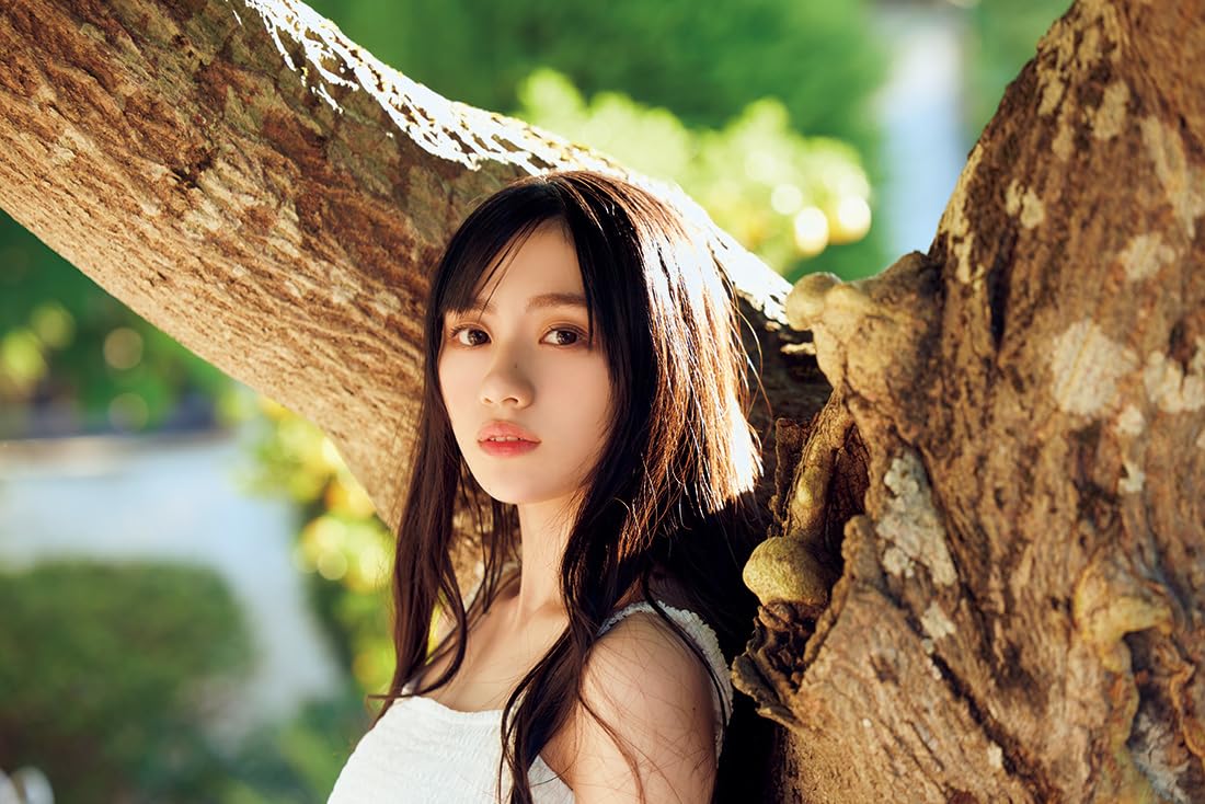 Nogizaka46 Sakura Kawasaki First Photo Book