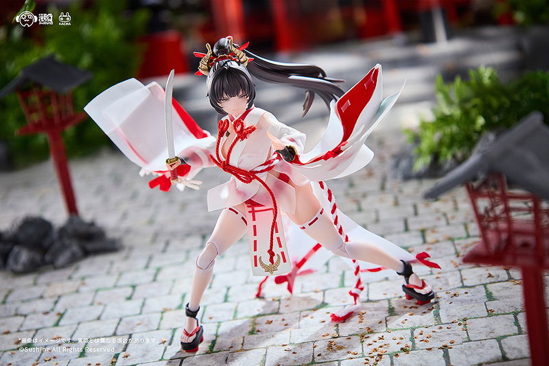 Combat Priestess Uefuji Sakura 1/12 Articulated Figure image 3