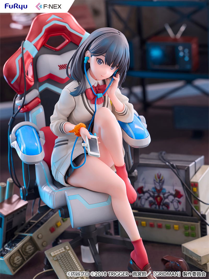 SSSS.Gridman 1/7 Scale Pre-Painted Figure: Takarada Rikka Gaming Chair Ver. image 11