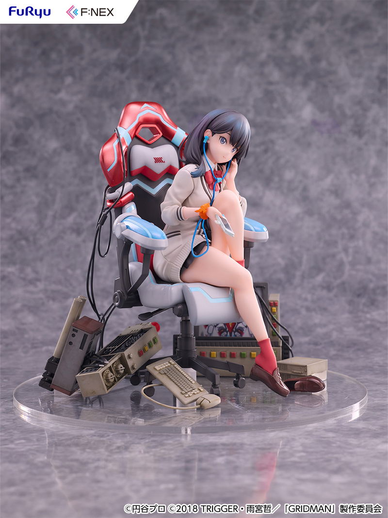 SSSS.Gridman 1/7 Scale Pre-Painted Figure: Takarada Rikka Gaming Chair Ver. image 3