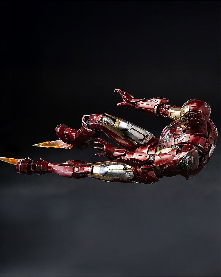 Marvel Studios The Infinity Saga 1/12 Scale Pre-Painted Action Figure: DLX Iron Man Mark 7 (Battle Damaged) image 10