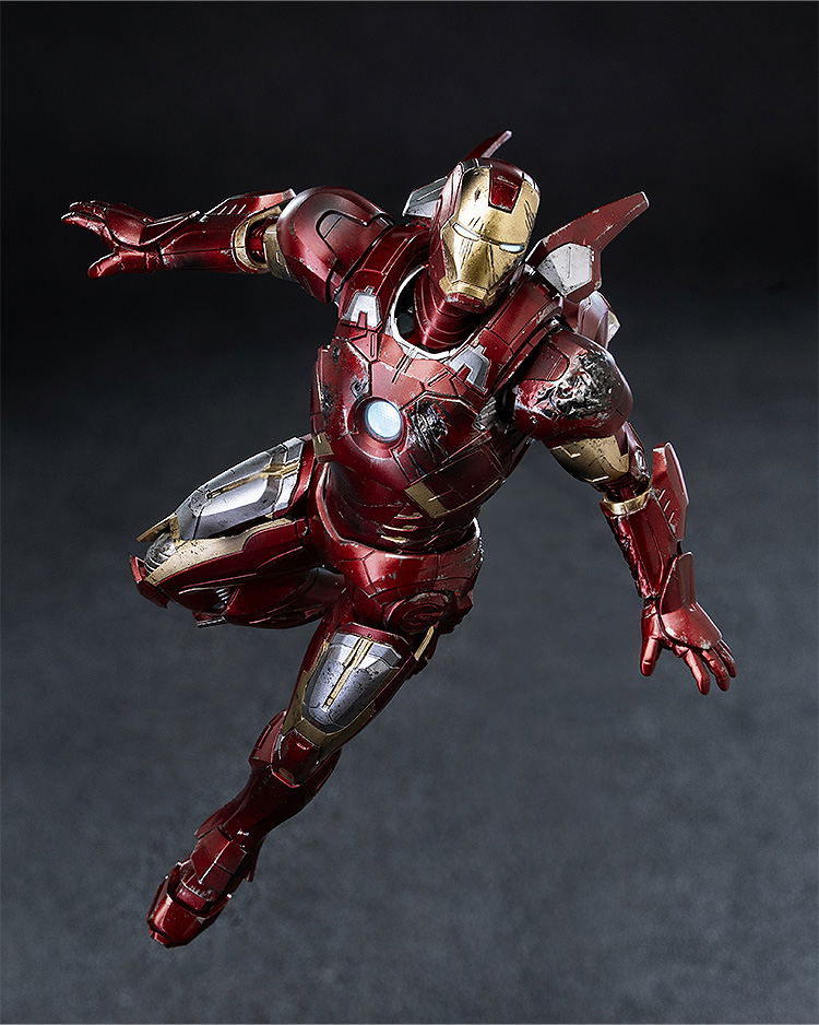 Marvel Studios The Infinity Saga 1/12 Scale Pre-Painted Action Figure: DLX Iron Man Mark 7 (Battle Damaged) image 6