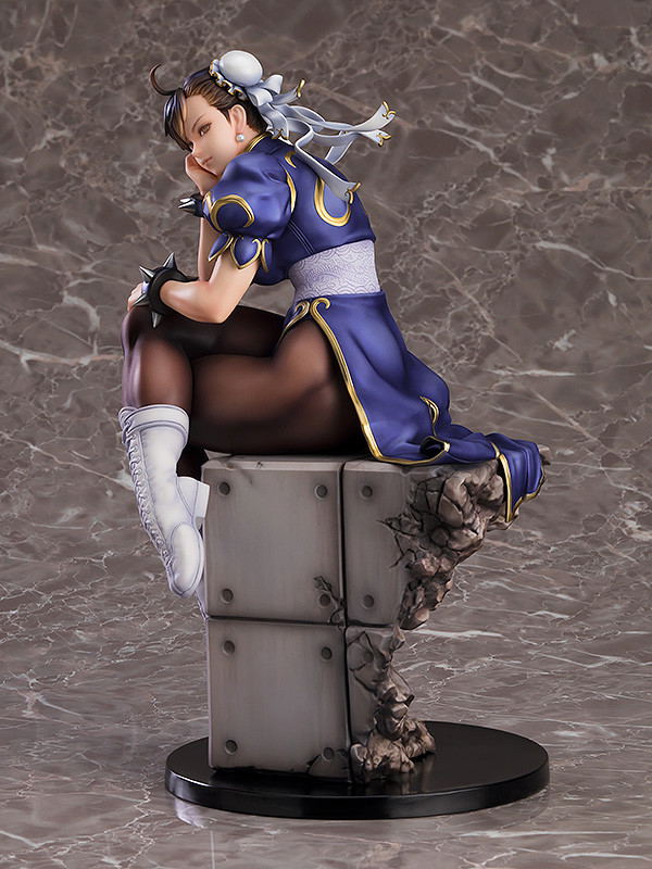 Street Fighter Series 1/6 Scale Pre-Painted Figure: Chun-Li image 3