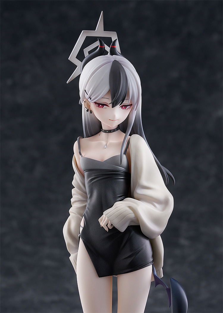 Blue Archive 1/7 Scale Pre-Painted Figure: Kayoko (Dress) image 10