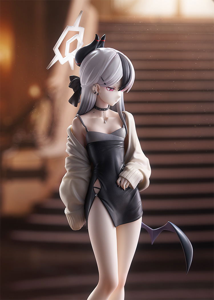Blue Archive 1/7 Scale Pre-Painted Figure: Kayoko (Dress) image 12