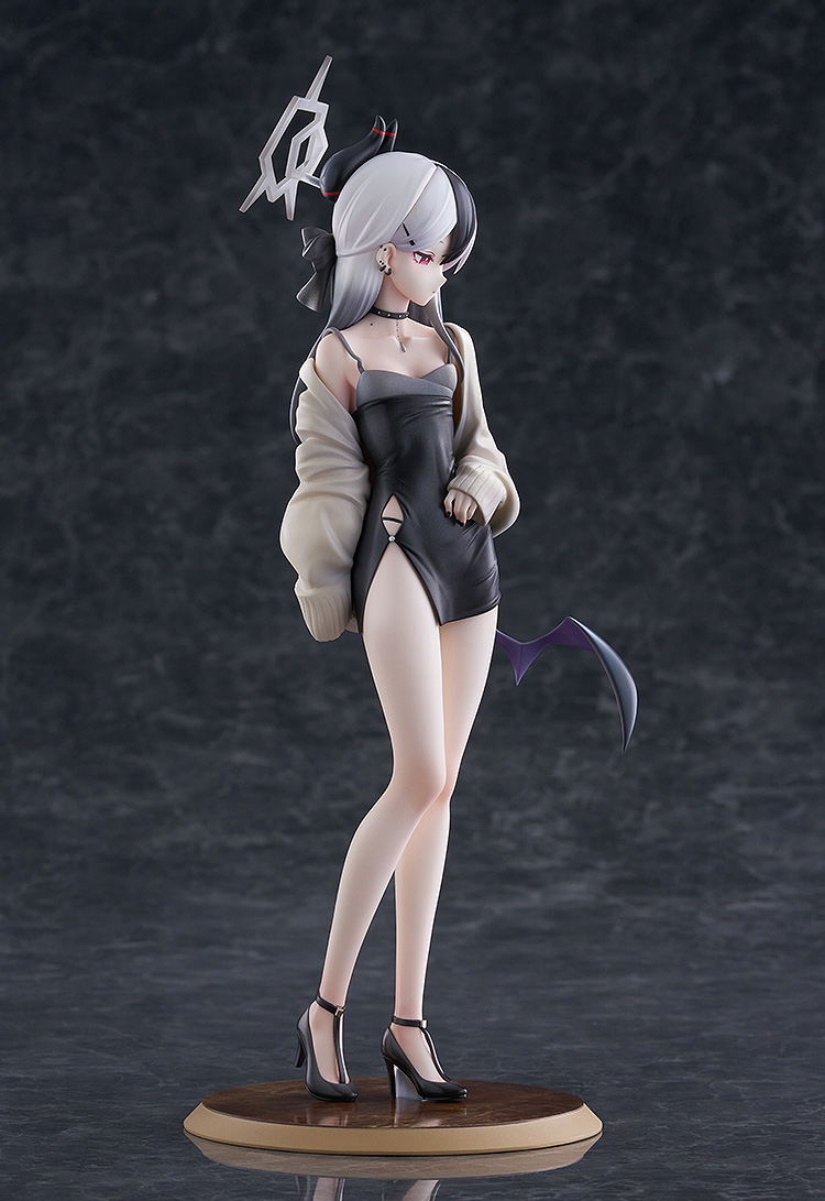 Blue Archive 1/7 Scale Pre-Painted Figure: Kayoko (Dress) image 5