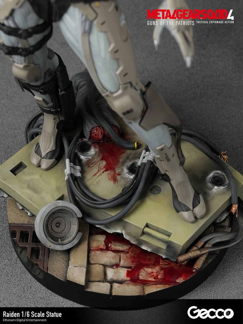 Metal Gear Solid 4 Guns of the Patriots 1/6 Scale Pre-Painted Statue: Raiden image 34