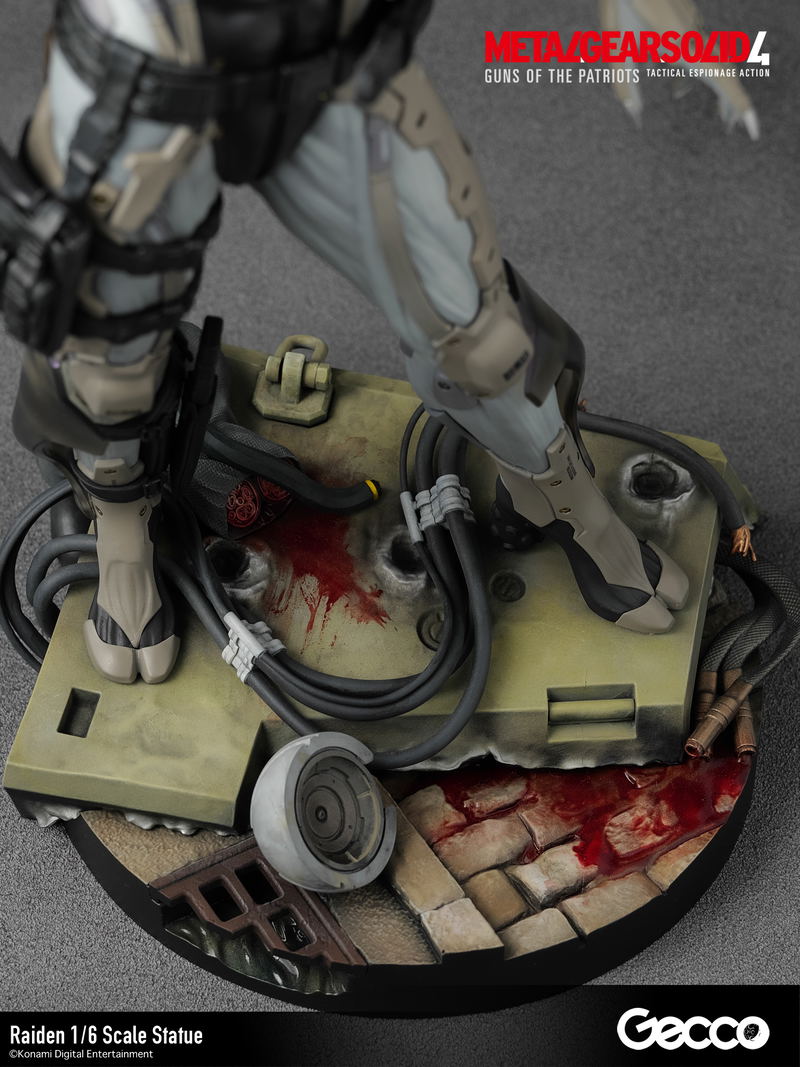 Metal Gear Solid 4 Guns of the Patriots 1/6 Scale Pre-Painted Statue: Raiden image 35