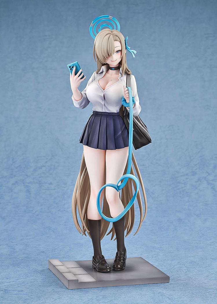 Blue Archive 1/7 Scale Pre-Painted Figure: Asuna (School) Memorial Lobby Ver. image 3