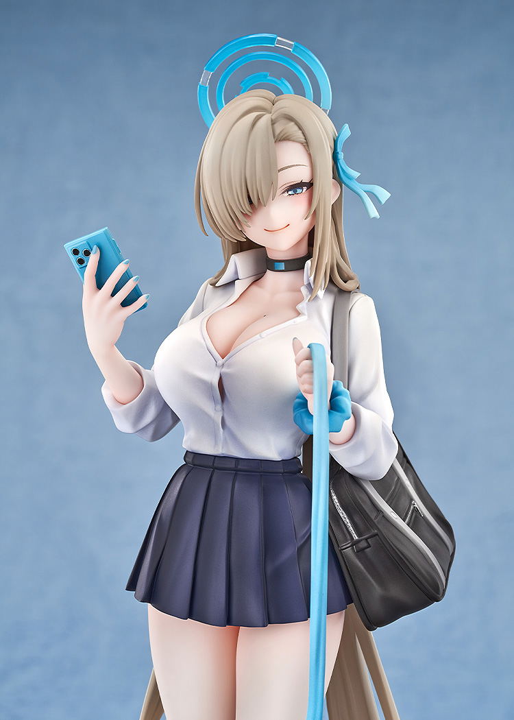 Blue Archive 1/7 Scale Pre-Painted Figure: Asuna (School) Memorial Lobby Ver. image 5