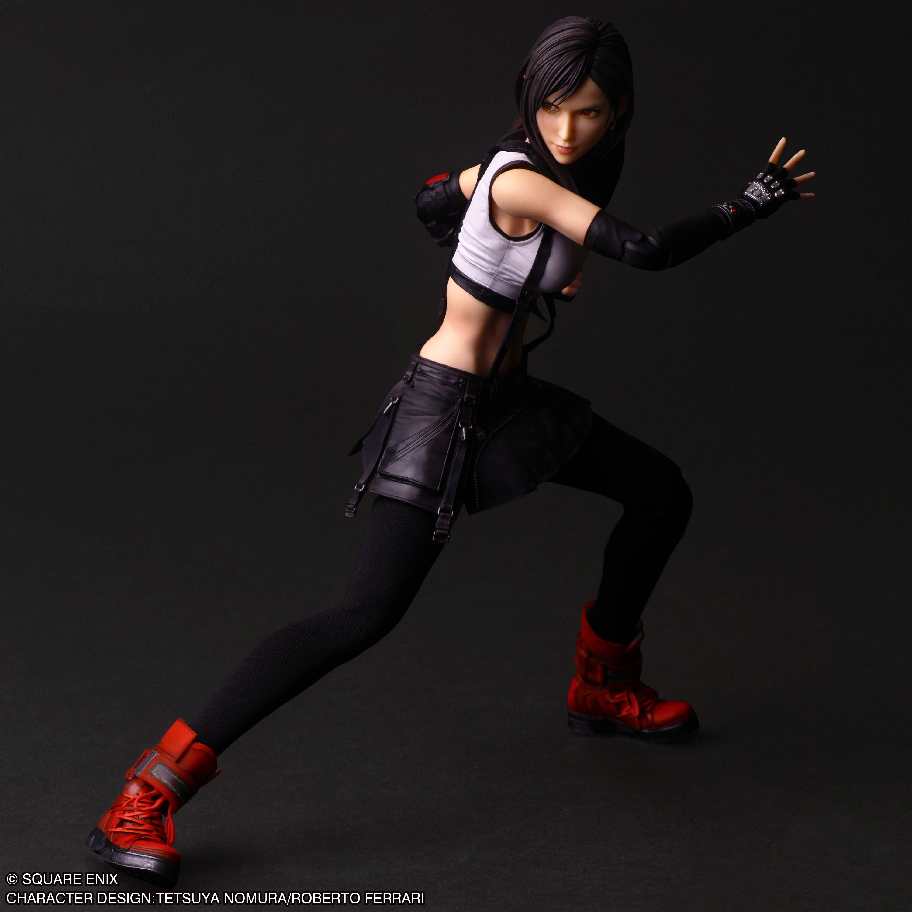 Final Fantasy VII Rebirth Play Arts Shin: Tifa Lockhart