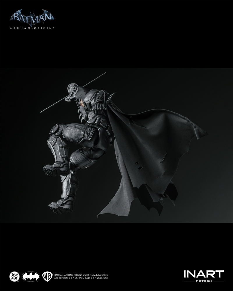 Batman Arkham Origins 1/12 Scale Action Figure: Batman (Batman: Arkham Origins) Battle Damaged Ver. image 9