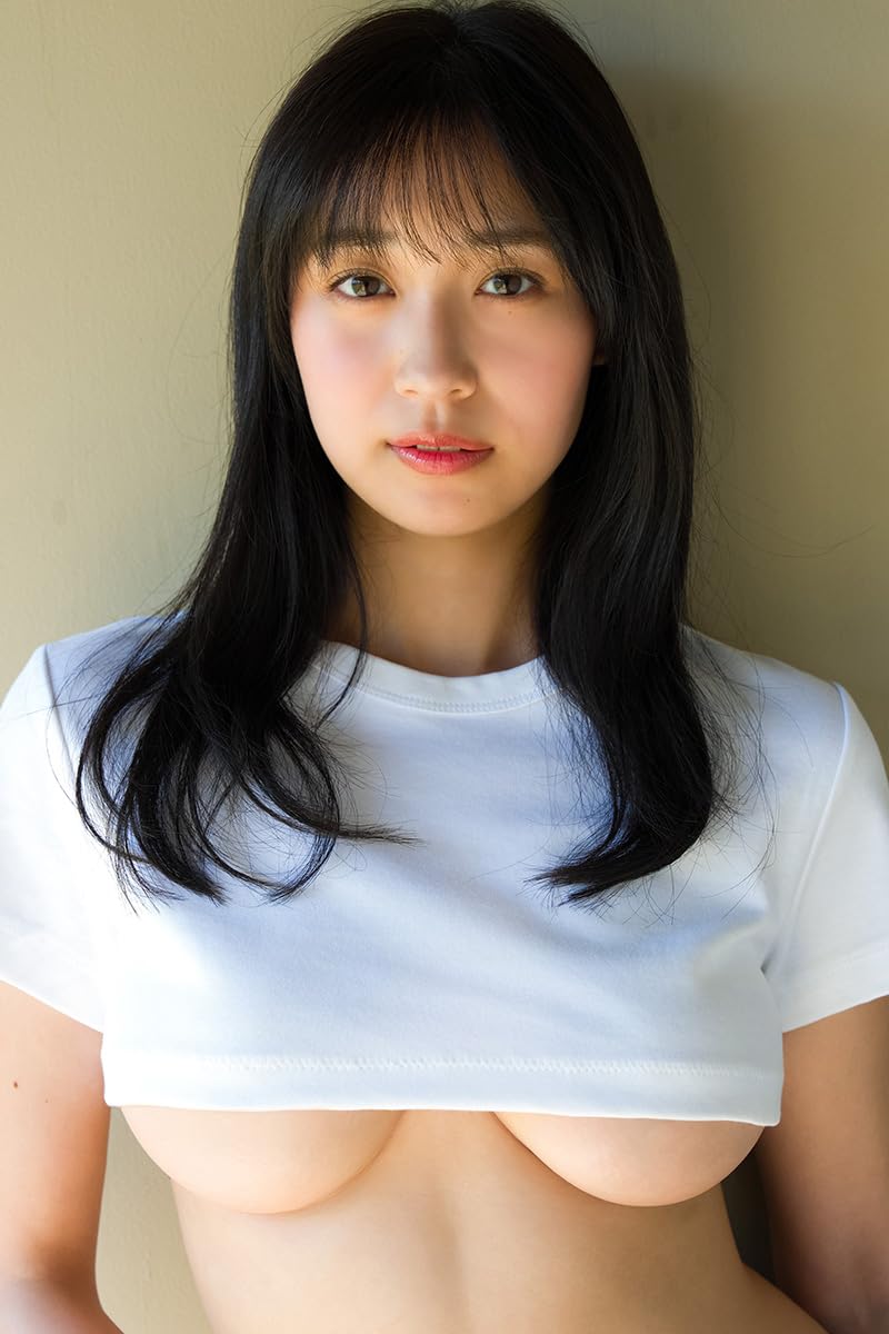 Aoi Mizobata First Photo Book