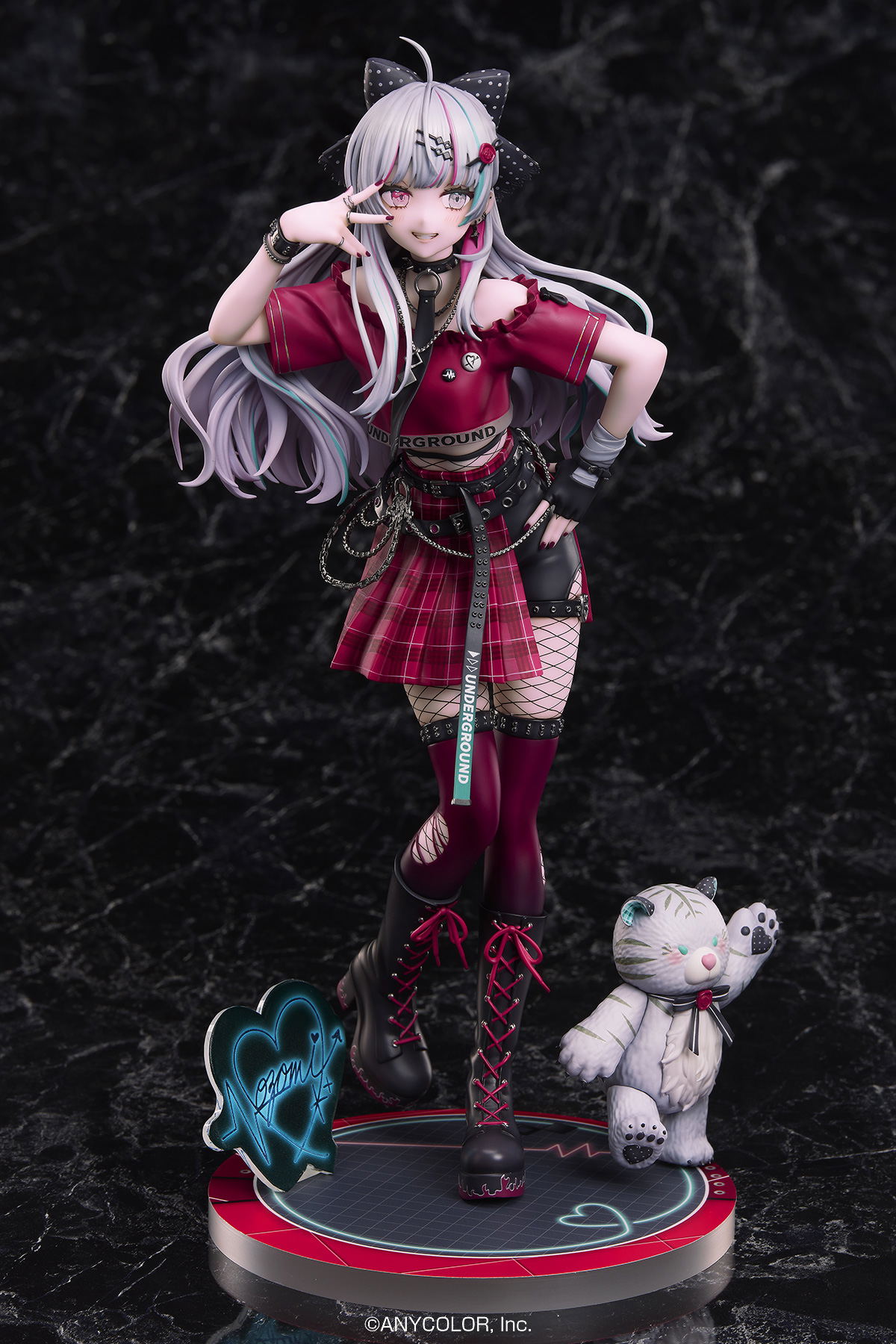 Nijisanji 1/7 Scale Pre-Painted Figure: Ishigami Nozomi