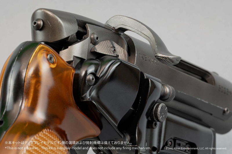 Deckard's Blaster 1/1 Scale Plastic Model Kit: Blade Runner 2049 (Replica For Display or Cosplay) image 10