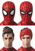 MAFEX No.235 Spider-Man Into the Spider-Verse: Spider-Man (Peter B. Parker) Renewal Ver. (Re-run) thumbnail 3