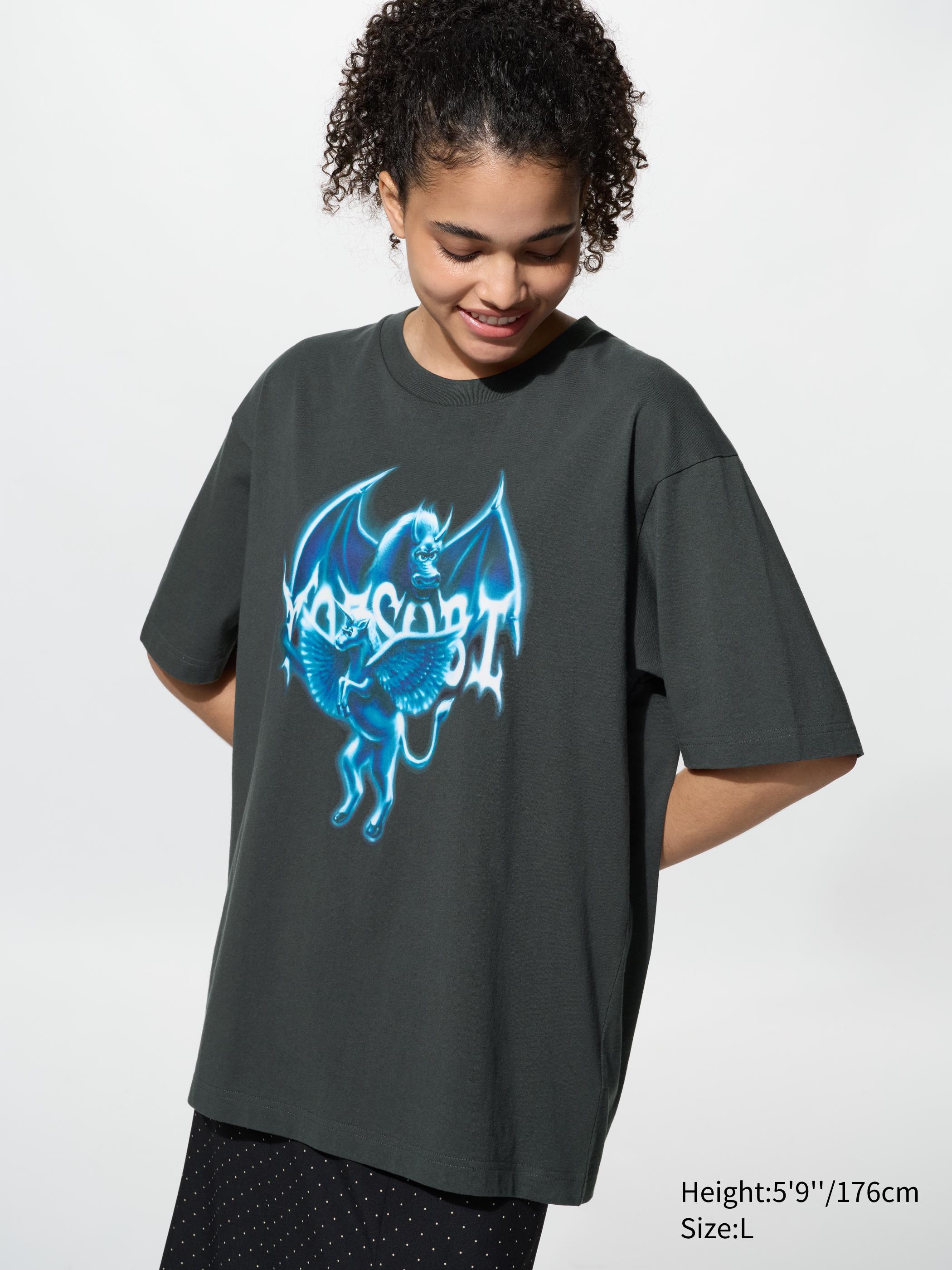 UT Yoasobi Graphic T-Shirt (Dark Gray | Size L)