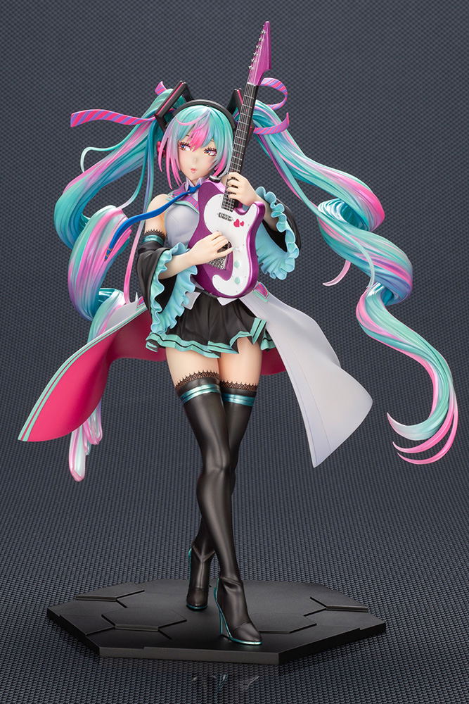 Bishoujo Remix Series 1/7 Scale Pre-Painted Figure: Hatsune Miku (Re-run) image 3