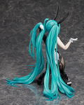 Character Vocal Series 01 Hatsune Miku 1/4 Scale Pre-Painted Figure: Hatsune Miku Bunny Ver. Art by SanMuYYB (Re-run) thumbnail 6