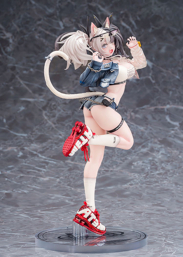 Neko Metal Original Character 1/7 Scale Pre-Painted Figure: Melterna Girl Metako image 3