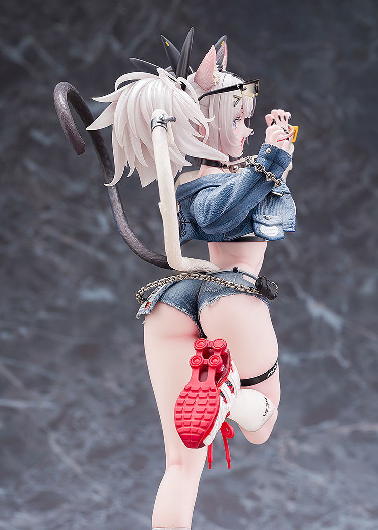Neko Metal Original Character 1/7 Scale Pre-Painted Figure: Melterna Girl Metako image 5