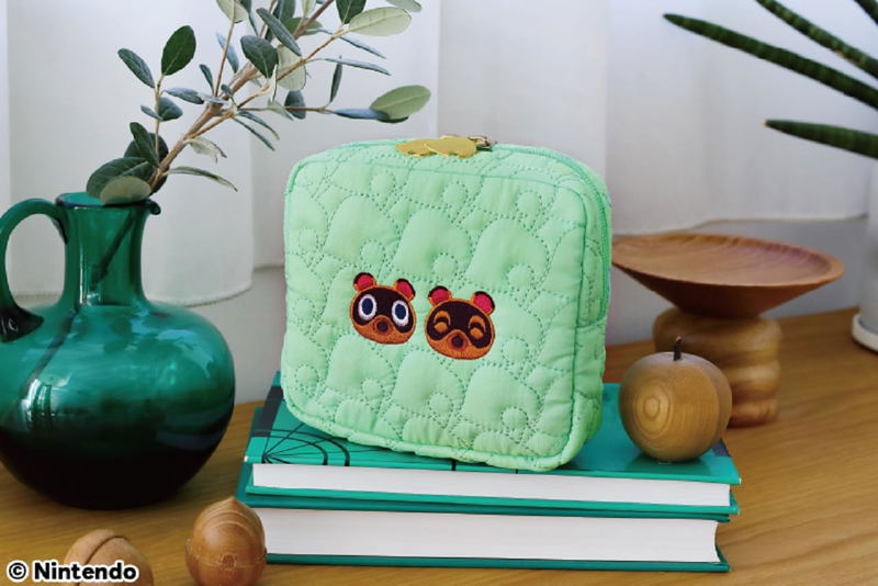 Animal Crossing: New Horizons Convenient Leaf Pattern Quilted Daily Pouch Special Book image 2