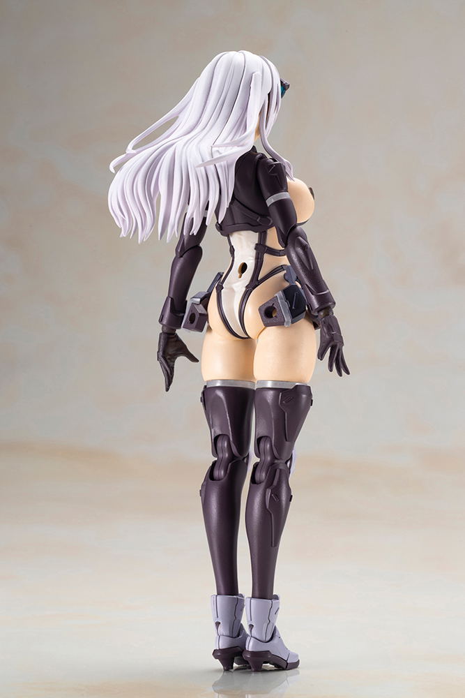 Front Mission Plastic Model Kit: Zenith Girl Gray Ver. image 17