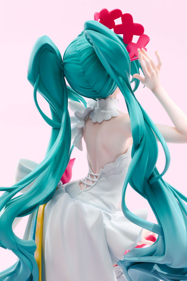 Hatsune Miku GT Project G.S. Collection 1/7 Scale Pre-Painted Figure: Racing Miku 15th Rhapsody 2010-2025 image 6