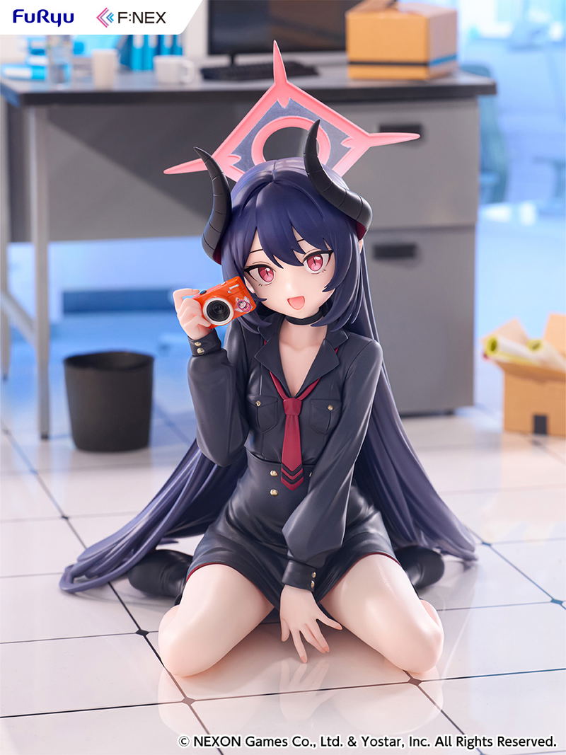 Blue Archive 1/7 Scale Pre-Painted Figure: Chiaki Memorial Lobby Ver. image 10