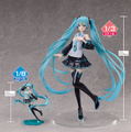 Character Vocal Series 01 Hatsune Miku 1/3 Scale Pre-Painted Figure: Hatsune Miku V4 Chinese thumbnail 10