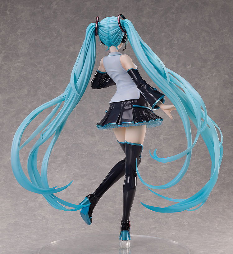 Character Vocal Series 01 Hatsune Miku 1/3 Scale Pre-Painted Figure: Hatsune Miku V4 Chinese image 4