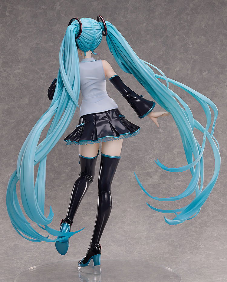 Character Vocal Series 01 Hatsune Miku 1/3 Scale Pre-Painted Figure: Hatsune Miku V4 Chinese image 6