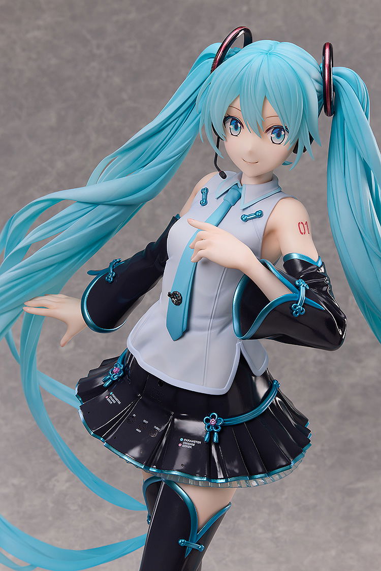 Character Vocal Series 01 Hatsune Miku 1/3 Scale Pre-Painted Figure: Hatsune Miku V4 Chinese image 9