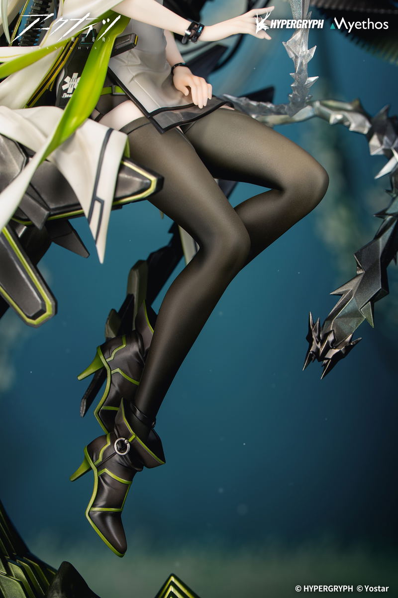 Arknights 1/7 Scale Pre-Painted Figure: Kal'tsit Esperanta image 5