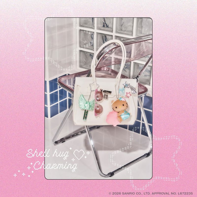 Hello Kitty Plush Charm Book Pearl Ver. image 3