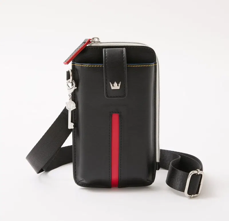 Kingdom Hearts Series Sora Model Shoulder Multi-Pouch image 1
